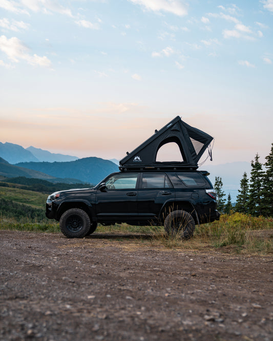 Wasatch Lite Aluminum Hardshell Rooftop Tent