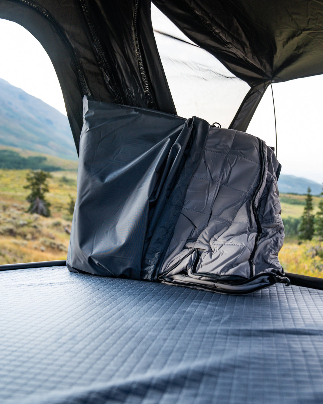insulated roof tent Wasatch Insulation and Cross bars