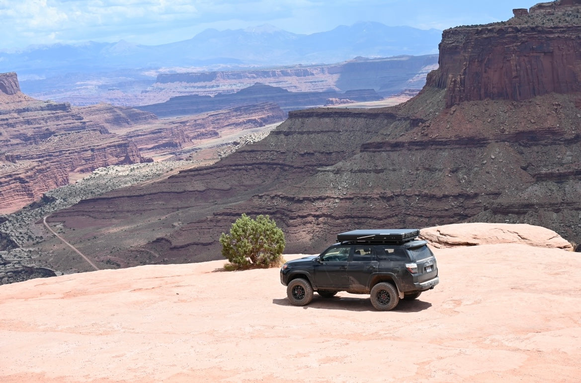 5th gen 4runner with rooftop tent in Canyonlands