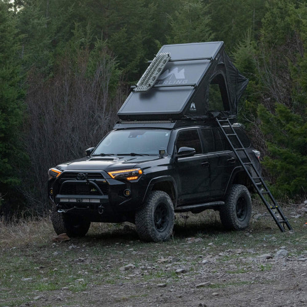 roof tent closed Wasatch Lite V2 Aluminum Hardshell Rooftop Tent – Sterling Adventure Co